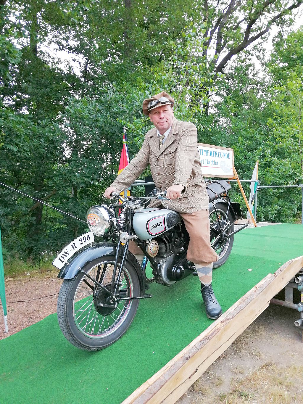 Hans-J�rg Schubert